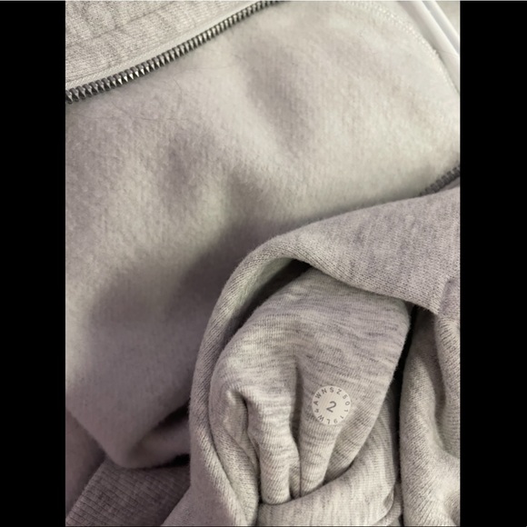 Lululemon scuba zip up hoodie - Picture 3 of 4